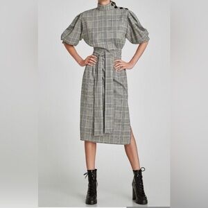 Women’s Zara Gray Plaid Checked Puff
Sleeve Midi Dress Size Small